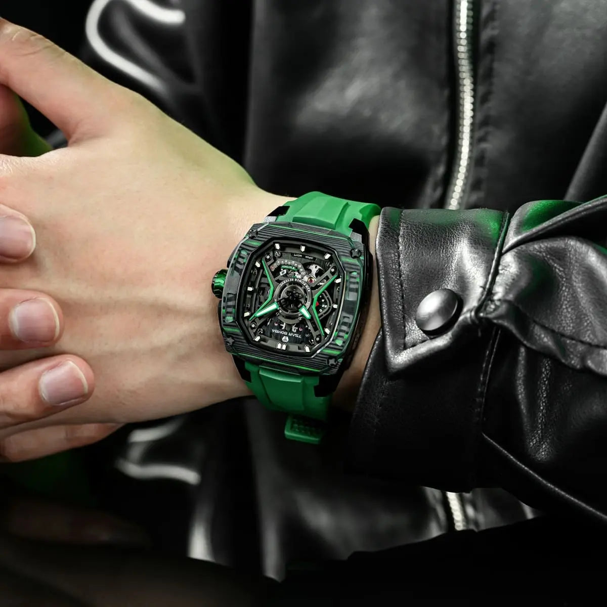 Featuring a stainless steel case and carbon fiber bezel, it is powered by a Citizen MIYOTA automatic movement, with the dial combining a 24-hour display and power reserve indicator. The Dark Matter 5 features Grade A luminescent coating, scratch-resistant sapphire crystal, and a interchangeable fluororubber strap. Water-resistant to 50 meters (50 ATM).--Model wearing display