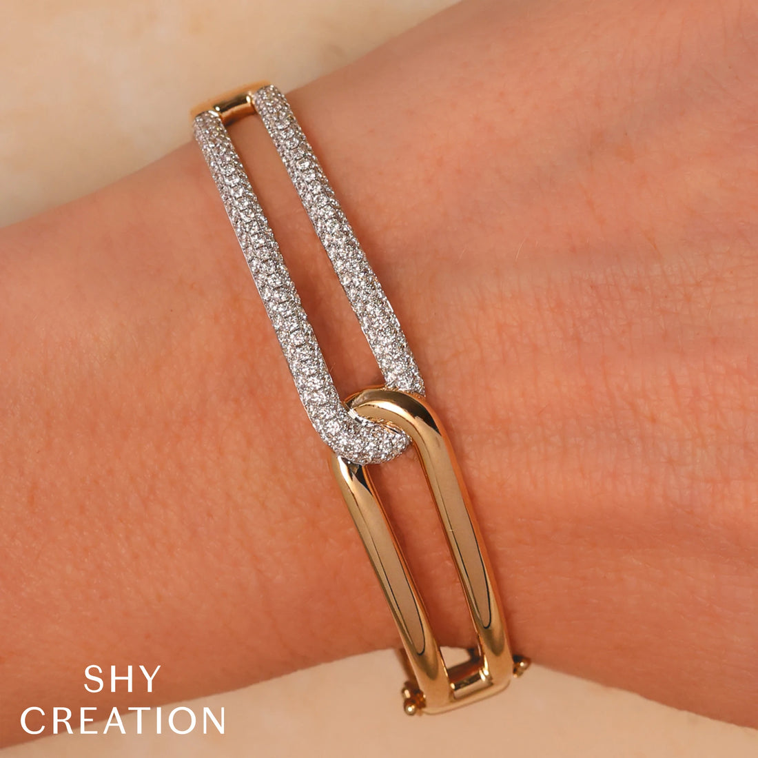 1.45CT 14K Y/G DIAMOND PAVE BANGLE